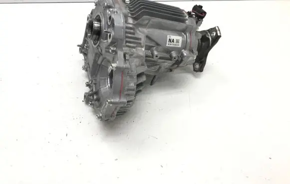 Gearbox transfer box case