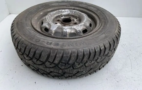 Toyota Corolla E90 R13 steel rim 17570R13