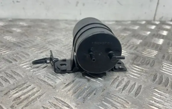 Vacuum air tank