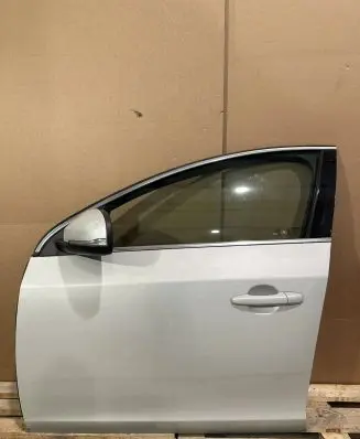 Volvo V60 Front door