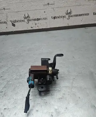 Ford Focus C-MAX Turbo solenoid valve 72832804 04T175 9650098380