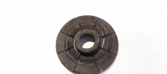Opel Zafira B Front coil spring rubber mount 90538496 90538496-96-