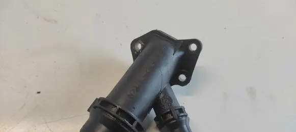 BMW 5 E39 Engine coolant pipe/hose 1112247744