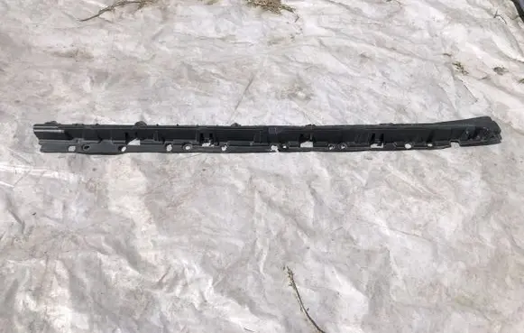 BMW X6 E71 Sill supporting ledge 51777184421