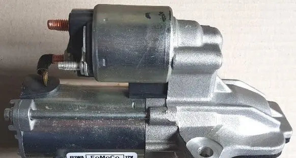 Ford C-MAX I Starter motor 6G9N11000AB