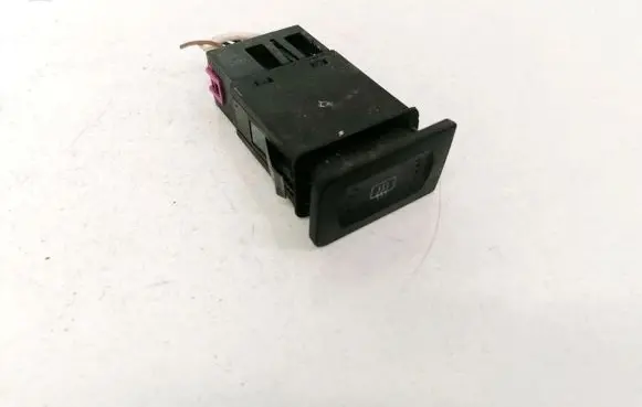 Volkswagen Golf IV Windscreen/window heater switch 1j0953235a 1j0953235b