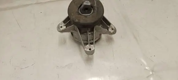 Mercedes-Benz GLE W167 Engine mount bracket A1672405400
