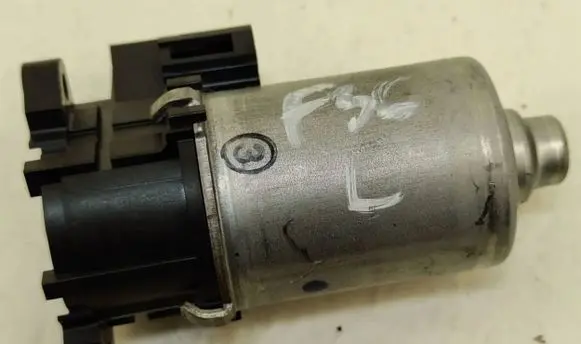 BMW 4 F36 Gran coupe Seat adjustment motor 