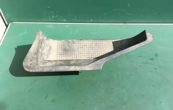 Rear sill trim cover