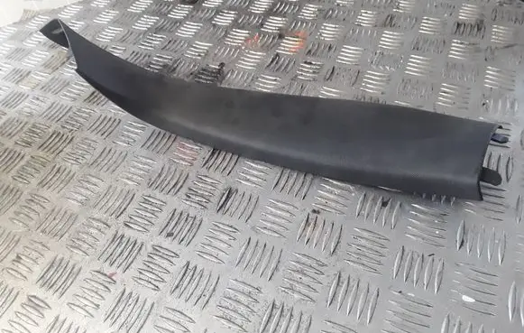Renault Laguna III Dashboard glove box trim 909030003R