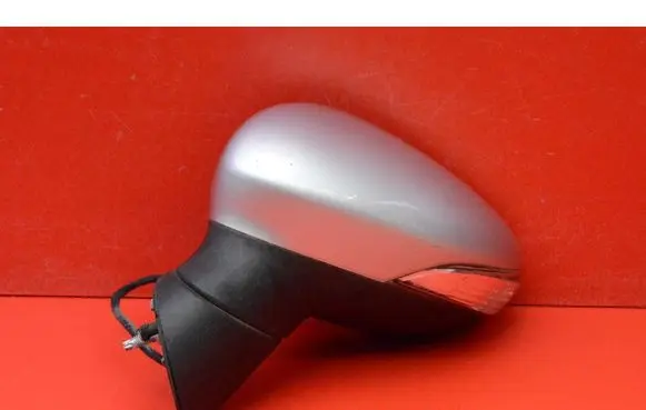 Ford Fiesta Front door electric wing mirror 024704