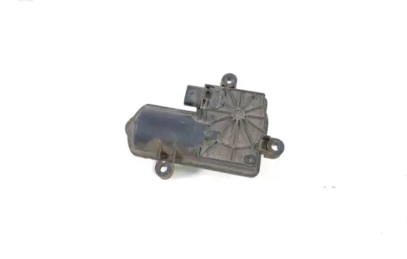 Volvo S60 Muffler mount bracket/holder 32138534