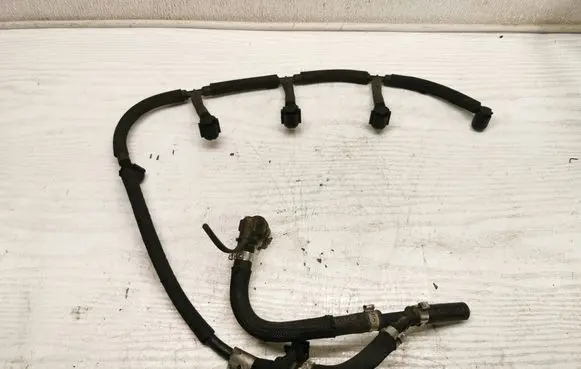 Volvo S60 Fuel return line/hose 0445130003 31321198