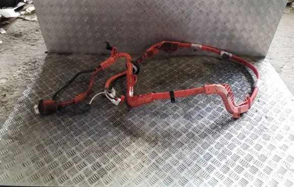 Toyota Auris E180 High voltage cable