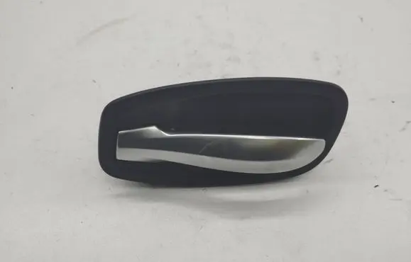 BMW 5 E60 E61 Front door interior handle 1360533