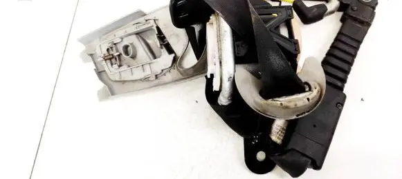 Honda Civic Front seatbelt