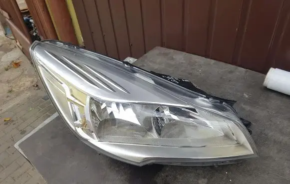 Ford Kuga II Headlight/headlamp