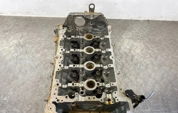 DS Automobiles 7 Crossback Engine head 9814446110