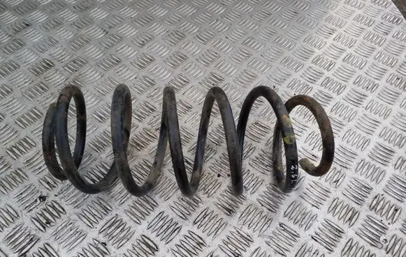 Audi 80 90 S2 B4 Front coil spring
