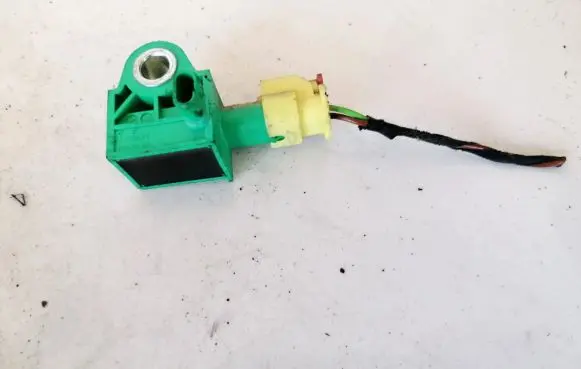 Volkswagen Golf VI Airbag deployment crash/impact sensor 5k0959351