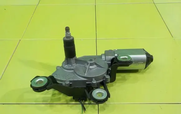 Skoda Octavia Mk2 (1Z) Rear window wiper motor 1Z9955711B ZP20