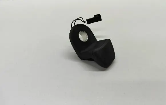 BMW 5 E60 E61 Tailgate glass/window release handle 8385694