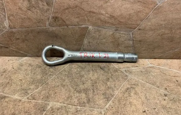 Towing hook eye
