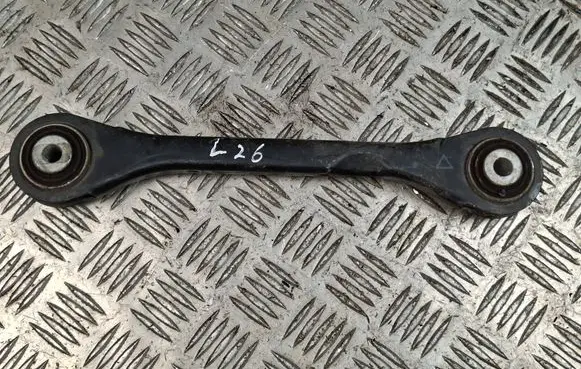 Rear control arm
