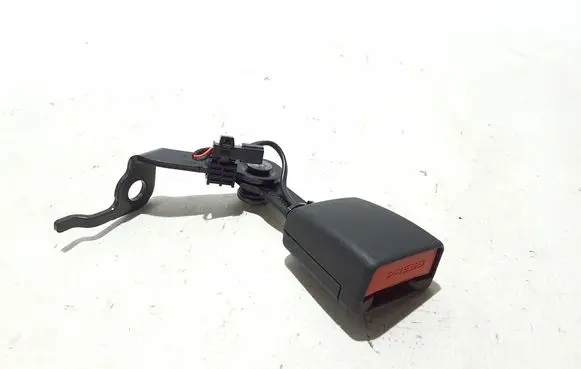 BMW i5 G60 Rear seatbelt buckle 5A552C2
