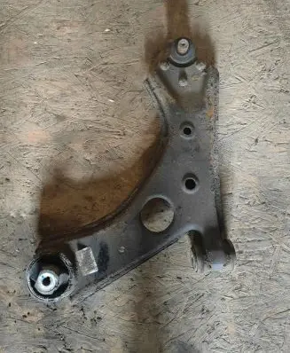 Fiat 500L Front lower control arm/wishbone