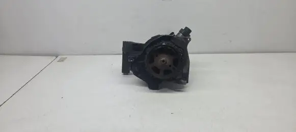 Volvo V70 Fuel pump bracket 9654959880