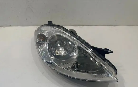 Mercedes-Benz A W169 Headlight/headlamp 0301197202 1563156 5631564