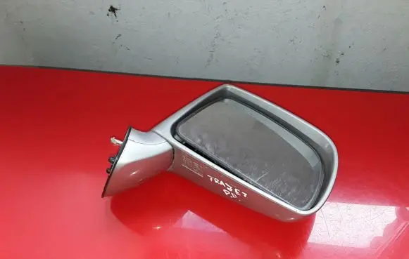 Hyundai Trajet Front door electric wing mirror E4012134 E4012135