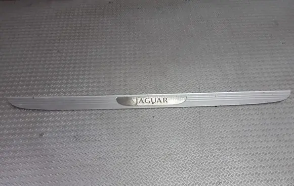 Jaguar X-Type Front sill trim cover 1X435413208BC