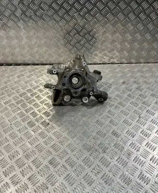 BMW 5 G30 G31 G38 Stub axle 6866337