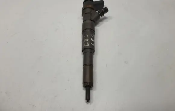 BMW 1 E81 E87 Fuel injector 7794435 13537794435 0445110209