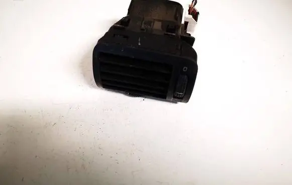 Dash center air vent grill