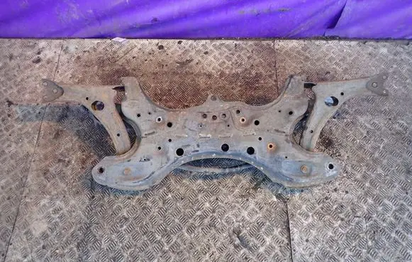 Toyota Corolla E120 E130 Front subframe