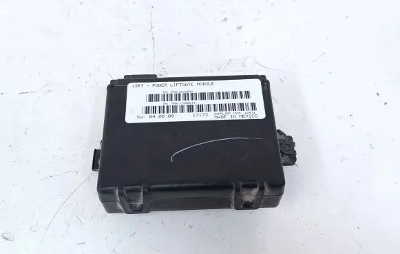 Chrysler Town u0026 Country V Tailgate/trunk control unit/module P68192335AA