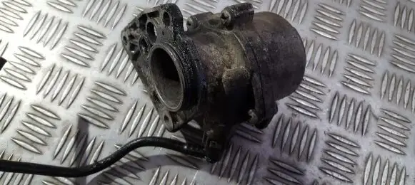 Vacuum pump