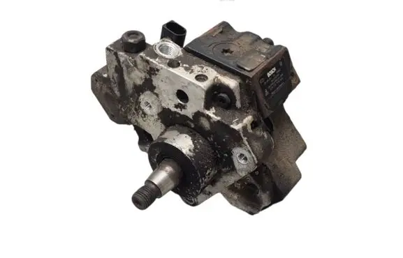 Audi A6 S6 C6 4F Fuel injection high pressure pump 0445010090 059130755E