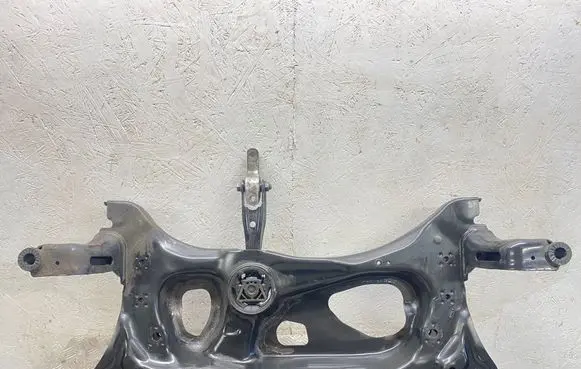 Skoda Octavia Mk3 (5E) Front subframe 5Q0199315 020405S