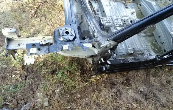 Citroen C4 X Front side member 