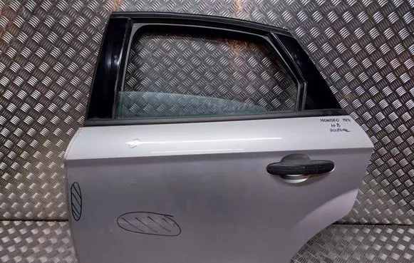 Ford Mondeo MK IV Rear door S18031416