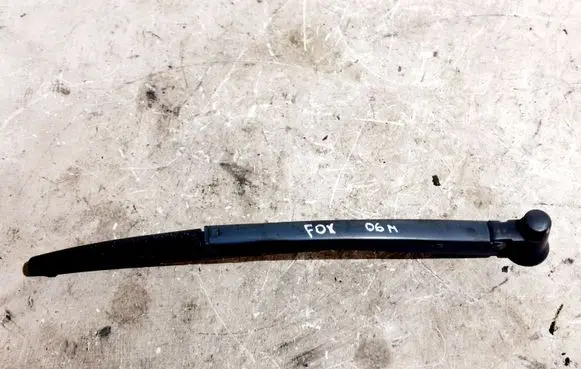 Volkswagen Fox Rear wiper blade arm 5Z0955707