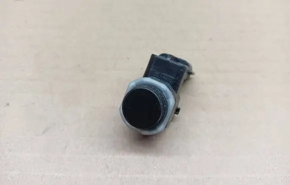 Renault Trafic III (X82) Parking PDC sensor 284426105R 303954 2110181643