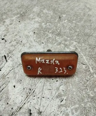 Mazda 323 F Front fender indicator light 9269261 926926