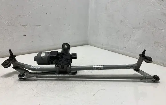 Volkswagen Beetle A5 Front wiper linkage and motor 561955119A 20170518