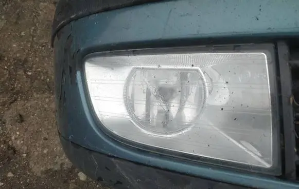 Skoda Octavia Mk2 (1Z) Front fog light