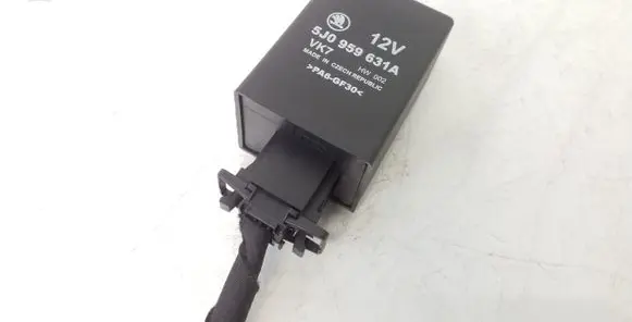 Skoda Roomster (5J) Other relay 5J0959631A